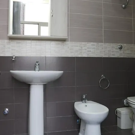 לינה וארוחת בוקר House Bamba Luxury