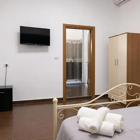 住宿加早餐酒店 Bamba Luxury Station 4*