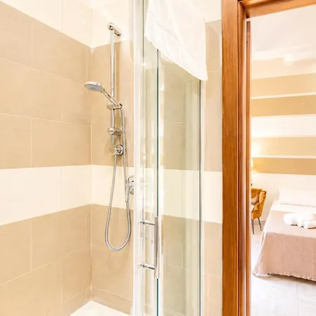 Bamba Luxury Station 4* Neapel