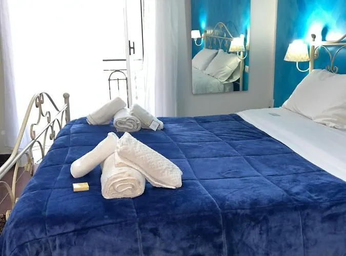 House Bamba Luxury 3* Neapel