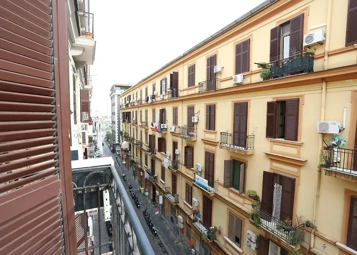 House Bamba Luxury 3* Neapel